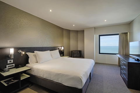 Hilton Darwin - Broome Tourism 13