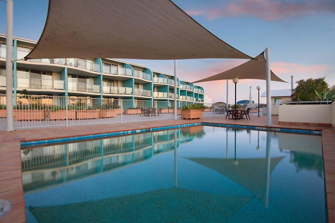 Nesuto The Entrance - Broome Tourism 1