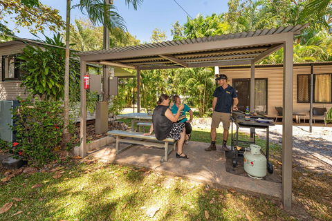 Oasis Tourist Park - Broome Tourism 5