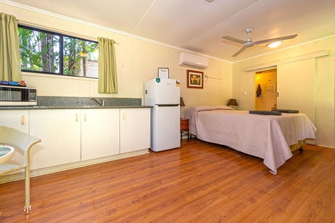 Oasis Tourist Park - Broome Tourism 8