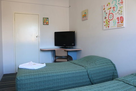 Golden Sands Motor Inn - Broome Tourism 19