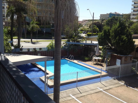 Golden Sands Motor Inn - Broome Tourism 9