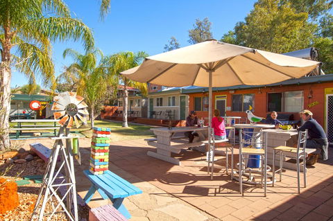 Alice Lodge - Broome Tourism 24