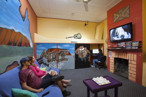 Alice Lodge - Broome Tourism 29