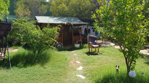 Alice\'s Secret Travellers Inn - Broome Tourism 23