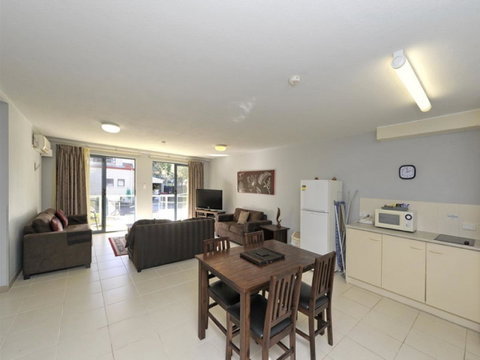 Nelson Bay Breeze - Broome Tourism 8