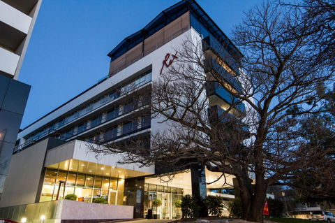 Canberra Rex Hotel - Broome Tourism 1