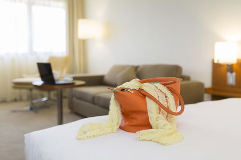 Novotel Canberra - Broome Tourism 32