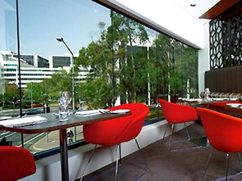 Novotel Canberra - Broome Tourism 14