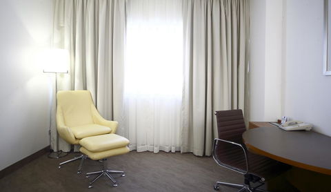 Novotel Canberra - Broome Tourism 16