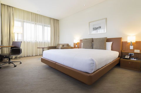 Novotel Canberra - Broome Tourism 24