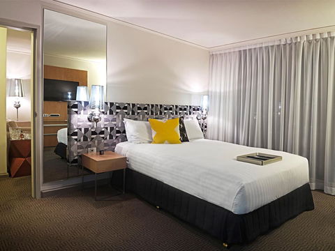 QT Canberra - Broome Tourism 8