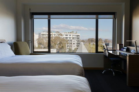 Crowne Plaza Canberra, An IHG Hotel - Broome Tourism 18