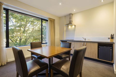 Crowne Plaza Canberra, An IHG Hotel - Broome Tourism 39