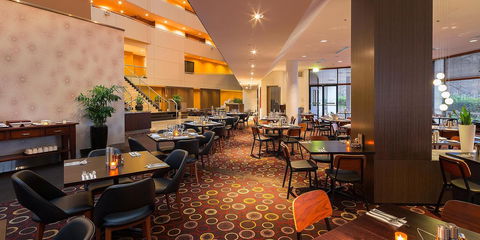 Crowne Plaza Canberra, An IHG Hotel - Broome Tourism 4