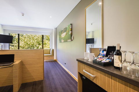 Crowne Plaza Canberra, An IHG Hotel - Broome Tourism 42