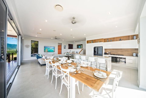 Botanica Breezes Whitsunday - Broome Tourism 3