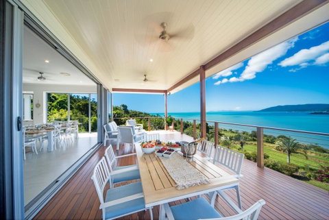 Botanica Breezes Whitsunday - Broome Tourism 0