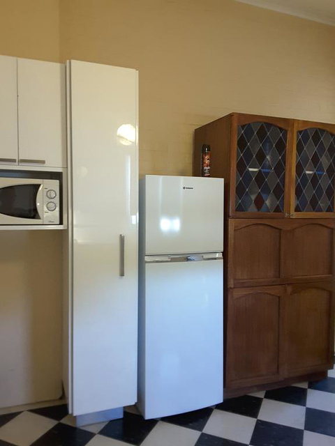 Bourke Apartments - Broome Tourism 1