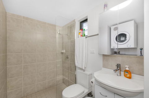 BOUTIQUE APARTMENTS BEACH LOCATION - Broome Tourism 2
