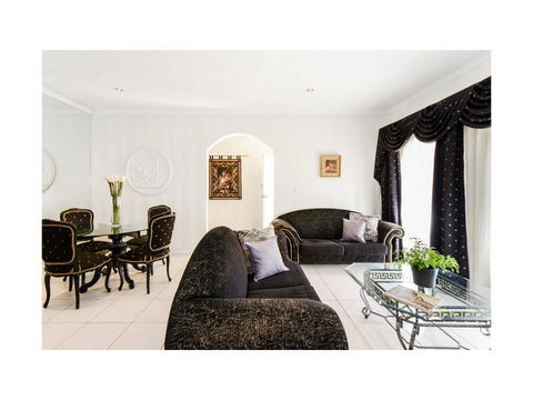 Boutique Stays - Brighton Rose - Broome Tourism 1