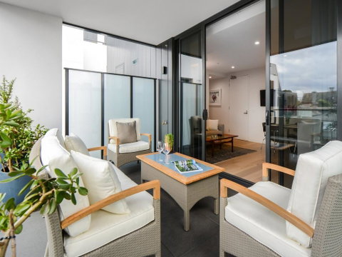 Boutique Stays - The Lincoln, South Yarra Apartment - Broome Tourism 1