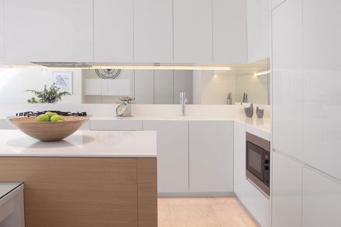 Boutique Stays - The Residence, Brighton Luxury Apartment - Broome Tourism 3