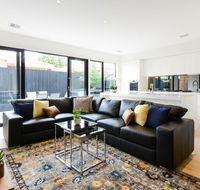 Boutique Stays-Murrumbeena Place 1 - Broome Tourism