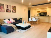 Brand new 2bedroom apt in the Upper north shore