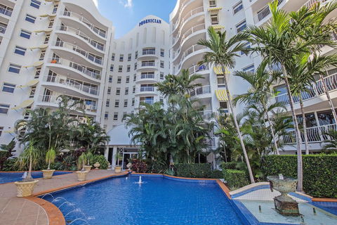 Broadbeach - Broome Tourism 3