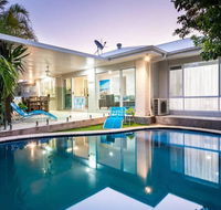 Broadbeach Waters Home With Private Pool - Broome Tourism