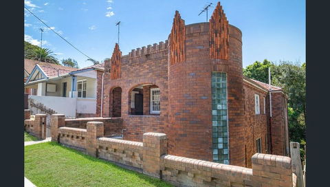 Bronte Beach Apartment - Broome Tourism 1