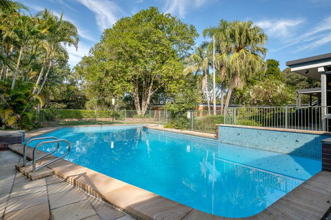 Brookfield Retreat - Large Holiday Home / Group Accommodation - Broome Tourism 1