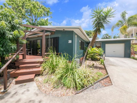 Bryce Street 30, - Ultimate Beach Shack - Broome Tourism 0