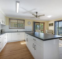 Buckland St 29 Mollymook - Broome Tourism