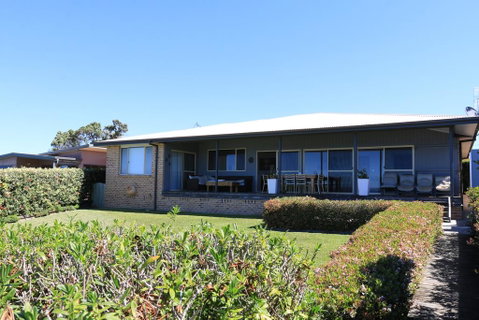 Bunkys By The Sea Holiday House - Broome Tourism 3