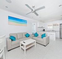 Burraneer  Corlette - Broome Tourism