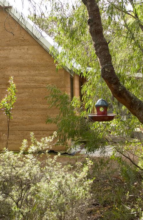 Bussells Bushland Cottages - Broome Tourism 3