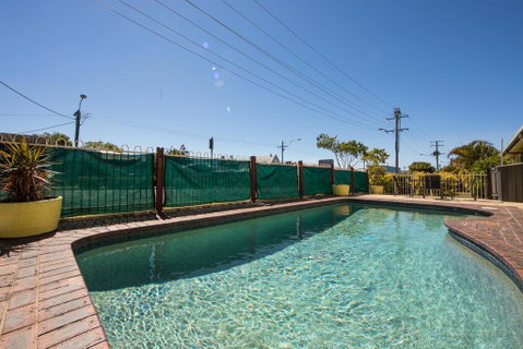 Caboolture Motel - Broome Tourism 1