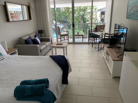 Cairns Palm Cove Studio - Broome Tourism 1
