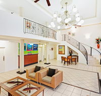 Cairns Queens Court - Broome Tourism