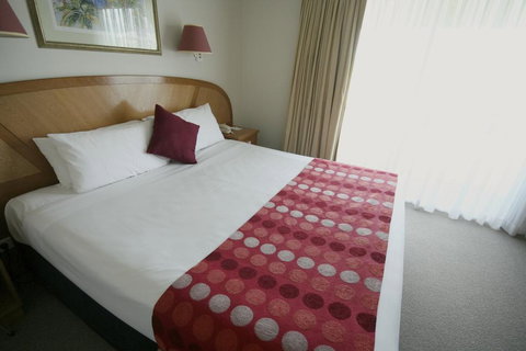 Cairns Sheridan Hotel - Broome Tourism 3