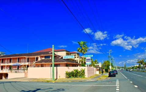 Camden Motor Inn - Broome Tourism 1