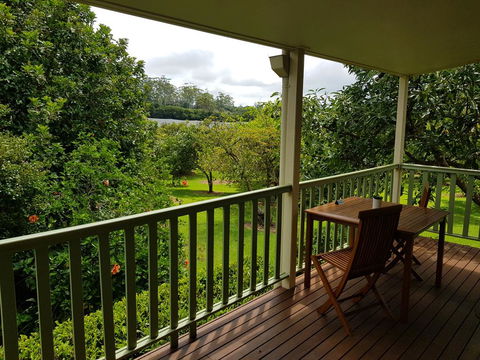 Camelot Cottages - Broome Tourism 1