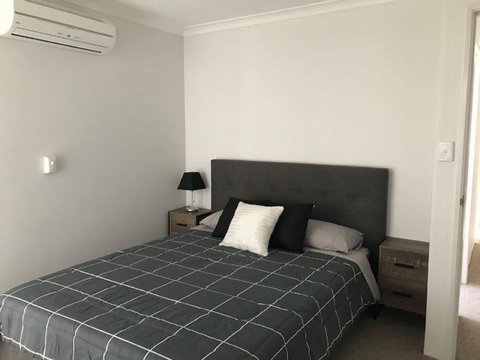 Canalside Family Getaway - Broome Tourism 0