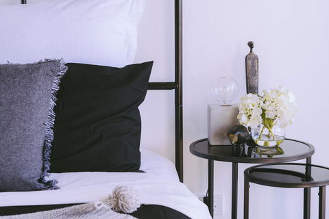 Capitol Executive Apartment On London Circuit - Broome Tourism 2