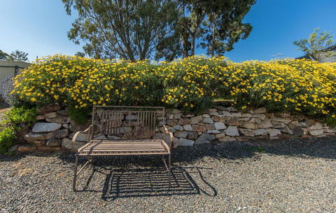 Captain Rodda's Cottage - Broome Tourism 3