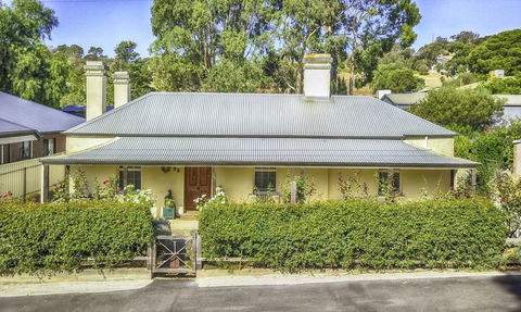 Captain Rodda's Cottage - Broome Tourism 0