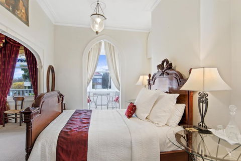 Captains Retreat Apartments And Cottages - Broome Tourism 1