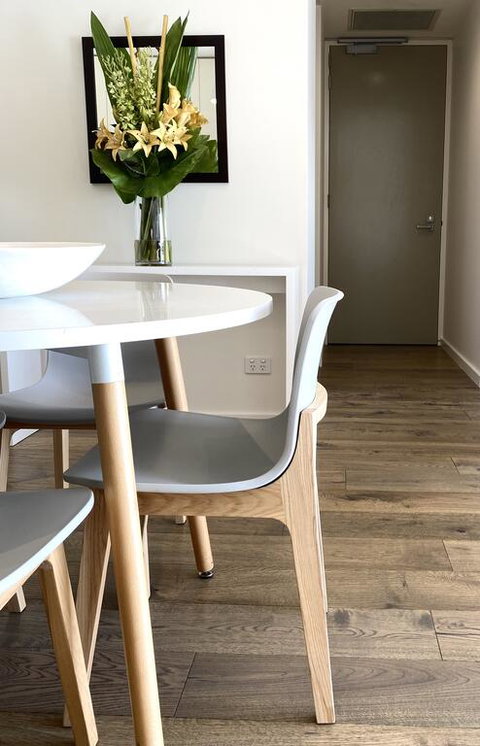 Caroline Serviced Apartments Brighton - Broome Tourism 3